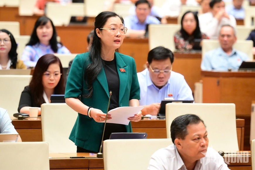 Khơi thông các nguồn lực để thúc đẩy tăng trưởng kinh tế